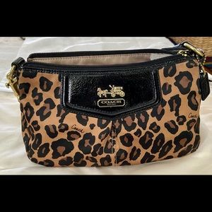 Coach Leopard Shoulder Bag style D1020-44195